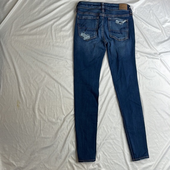 American Eagle  SUPER STRETCH Dark Distressed Jegging Jean Size 2 Regular. - Picture 2 of 10